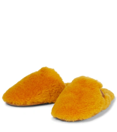Shop Loewe Logo-patch Shearling Slippers In Mustard