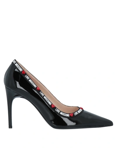 Love Moschino Logo Tape Patent Leather Pumps In Black