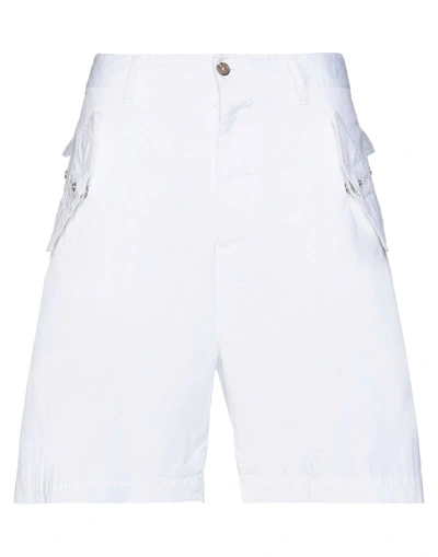 Shop Dsquared2 Man Shorts & Bermuda Shorts White Size 34 Cotton, Elastane