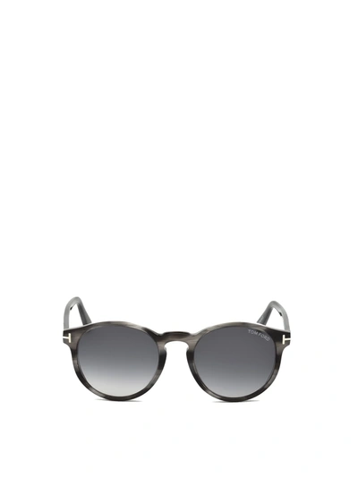 Shop Tom Ford Ft0591 Grey Havana Sunglasses