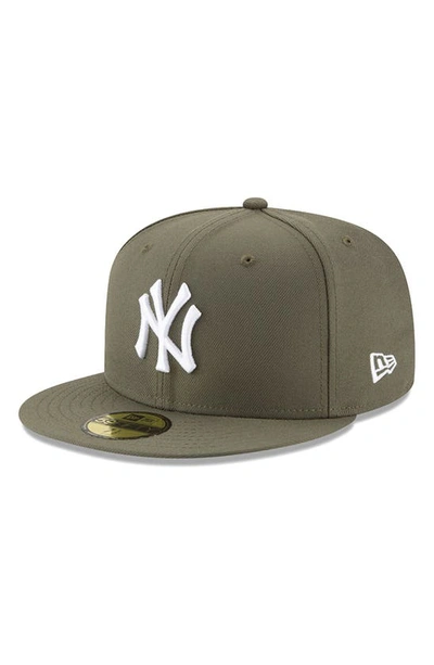 New York Yankees New Era Fashion Color Basic 59FIFTY Fitted Hat
