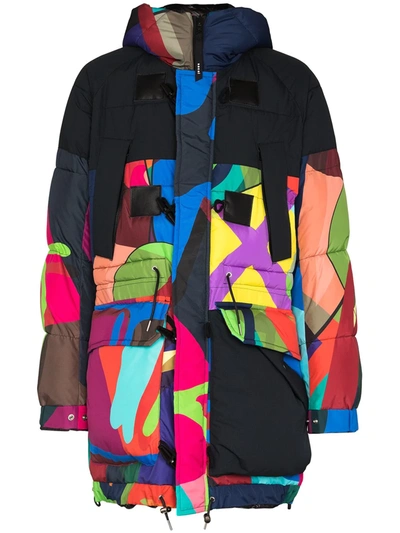Sacai Mens Multi X Kaws Abstract-print Shell Jacket M In Schwarz
