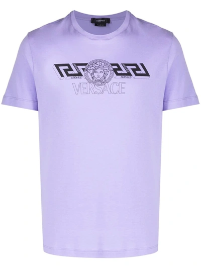 Shop Versace Logo-print T-shirt In 紫色