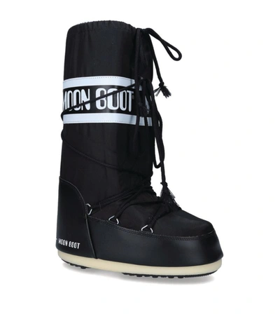 Shop Moon Boot S In Black