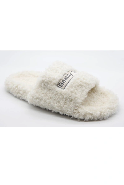 Oxygen Boutique Beauty Sleep White Slippers In White