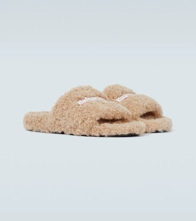 Balenciaga Faux-shearling Embroidered Logo Slides In Beige/white/red