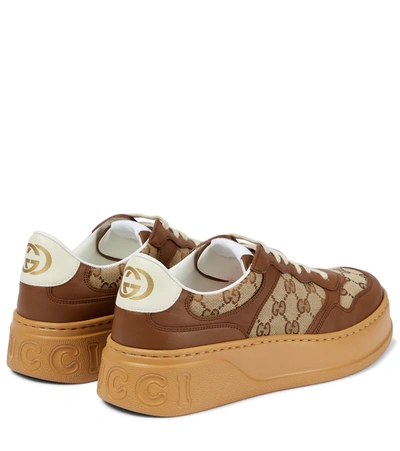Gucci Textured Leather Sneakers With Branded Chunky Outsole In Hezelnut/bei.ebo/m.w
