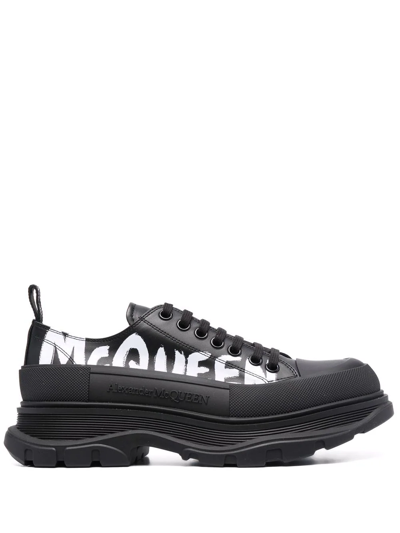 Alexander Mcqueen Men's Tread Slick Leather Low-top Sneakers In Black