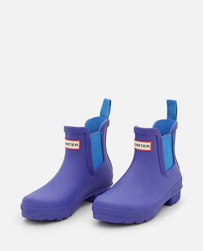 Shop Hunter Chelsea Rubber Boots In Blue