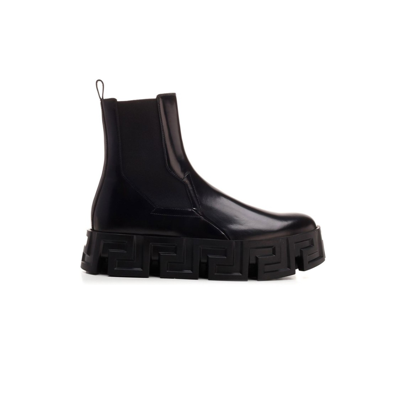 Shop Versace Greca Labyrinth Chelsea Boots In Black