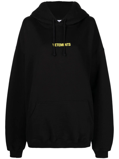 Shop Vetements Logo-print Oversized Hoodie In Schwarz