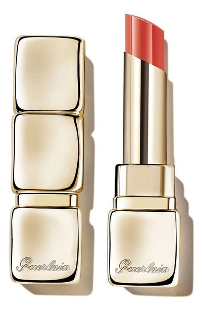 Shop Guerlain Kisskiss Shine Bloom Lipstick In Peach Kiss