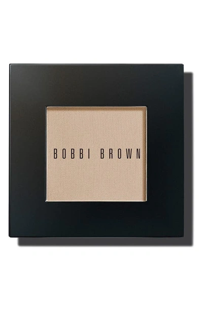 Shop Bobbi Brown Eyeshadow In Bone