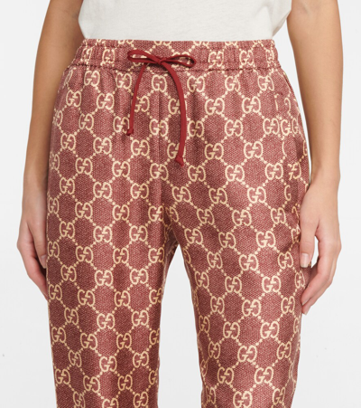 Shop Gucci Gg Supreme Printed Silk Sweatpants In Sweetberries/roseb