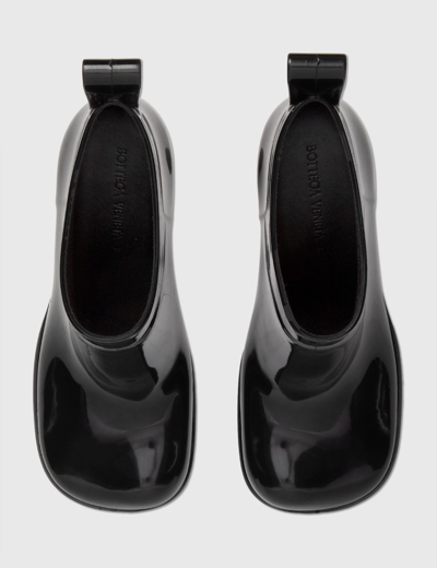 Bottega Veneta Shine Square Toe Ankle Boots In Black