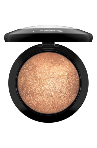 Shop Mac Cosmetics Mineralize Skinfinish Powder Highlighter In Gold Deposit