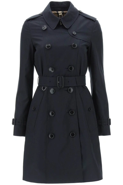 Shop Burberry The Chelsea Heritage Trench Coat In Blue