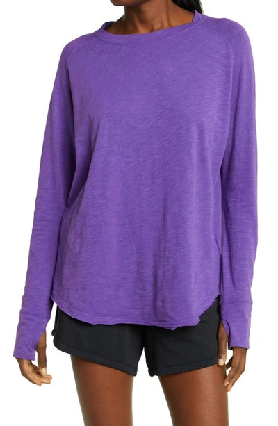 Shop Zella Relaxed Long Sleeve T-shirt In Purple Amaranth