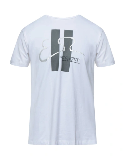 Shop Yes Zee By Essenza T-shirts In White