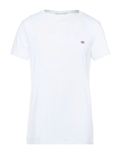 Shop Neill Katter T-shirts In White