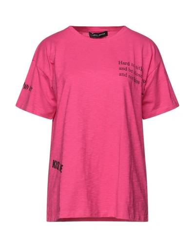 Shop Frankie Morello T-shirts In Fuchsia