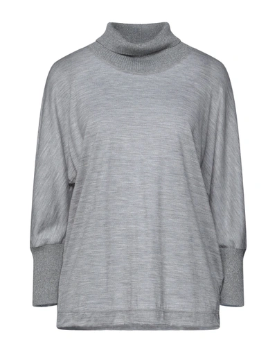 Shop Fabiana Filippi Woman T-shirt Grey Size 8 Virgin Wool