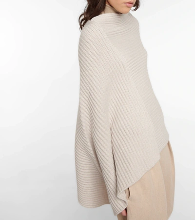 Shop The Row Atna Cashmere Poncho In Dove