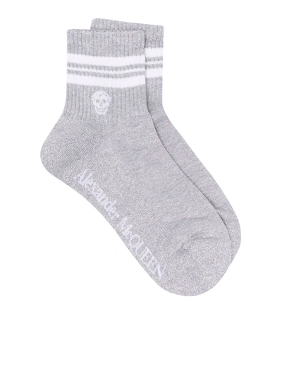 Shop Alexander Mcqueen Socks Stripe Skull S In Silver White