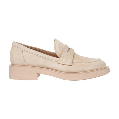 Shop Gianvito Rossi Harris Loafers In Mousse