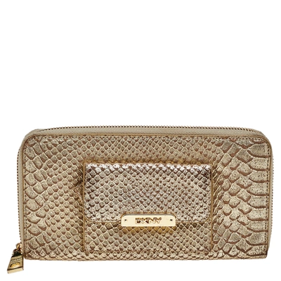 Pre-owned Dkny Metallic Gold Python Embossed Leather Zip Around Wallet