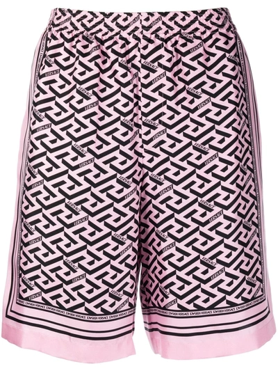 Shop Versace Greca-print Silk Shorts In 粉色