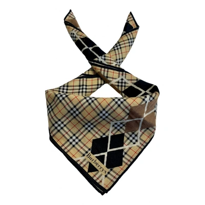 Pre owned burberry outlet scarf