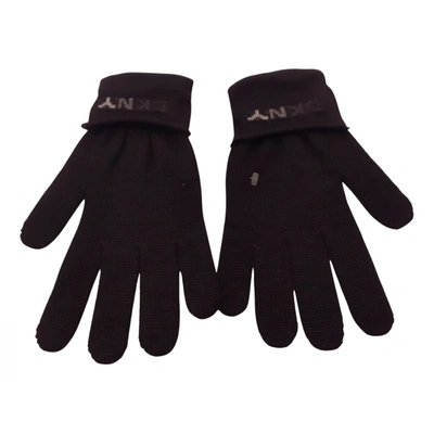 Pre-owned Dkny Wool Gloves In Black