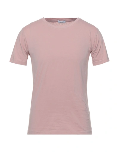 Shop Officina 36 T-shirts In Pink