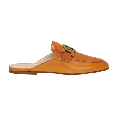 Shop Tod's Leather Mules In Biscotto Scuro