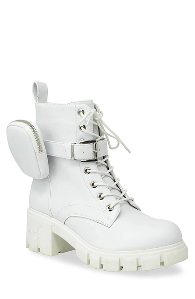 Chase & Chloe ́ Side Pocket Combat Boot In White Pu
