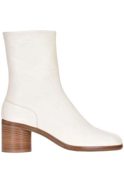 Shop Maison Margiela Tabi Leather Ankle-boot In Cream