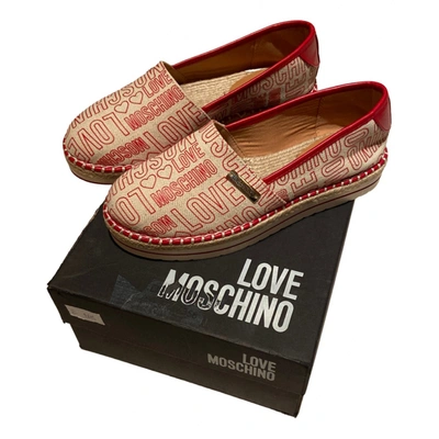 Pre-owned Moschino Love Faux Fur Flats In Red
