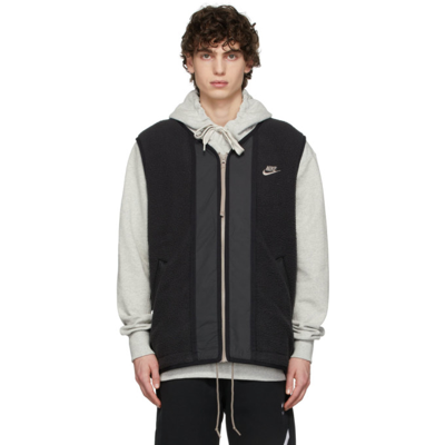 Shop Nike Black Sherpa Vest In Black/black/moon Fos