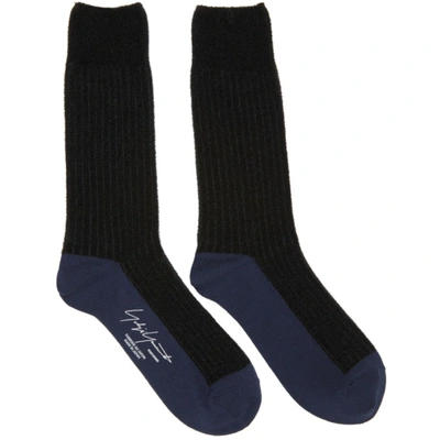 Shop Yohji Yamamoto Black & Blue Rib Mole Long Socks