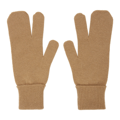 Shop Maison Margiela Beige Tabi Gloves In 124 Camel