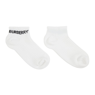 Shop Burberry White Intarsia Logo Ankle Socks