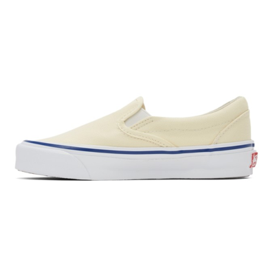 Shop Vans Off-white Og Classic Slip-on Lx Sneakers In Classic White