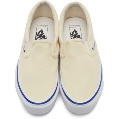 Shop Vans Off-white Og Classic Slip-on Lx Sneakers In Classic White