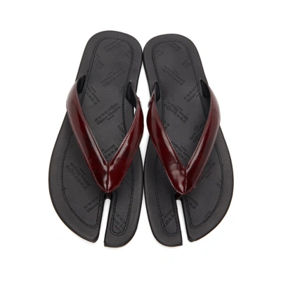 Shop Maison Margiela Burgundy Patent Tabi Flip Flops In H8391 Borde