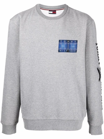 Shop Tommy Hilfiger Logo-patch Sweatshirt In Grau