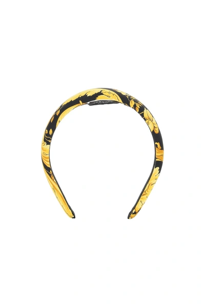 Shop Versace Barocco Print Padded Headband In F Do Nero Stampa Oro (black)