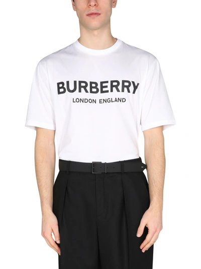 Shop Burberry T-shirt With Rubberized Logo In Bianco