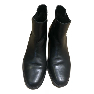 Pre-owned Lauren Ralph Lauren Leather Ankle Boots In Black