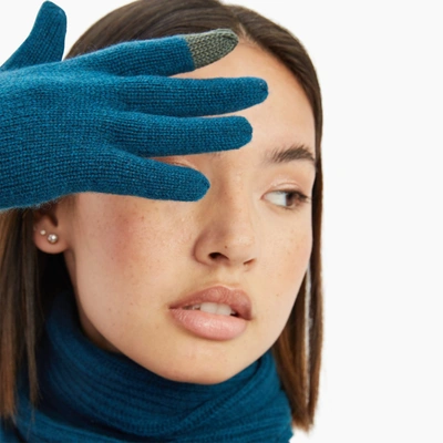 Shop Naadam Signature Cashmere Gloves In Peacock Blue